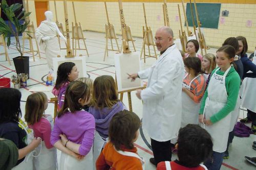 Lee Hull instructs LOLPS art students in classical painting and drawing techniques at the second installment of the school Art Club